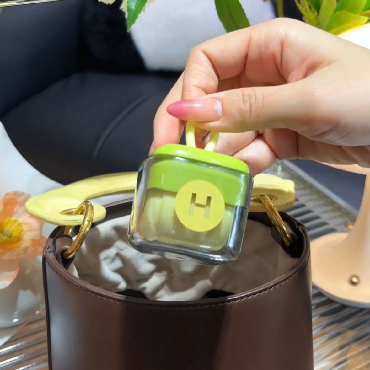 Portable Lint & Burr Remover