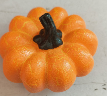 Halloween LED Pumpkin Lantern – Glowing Resin Candle Light Decoration